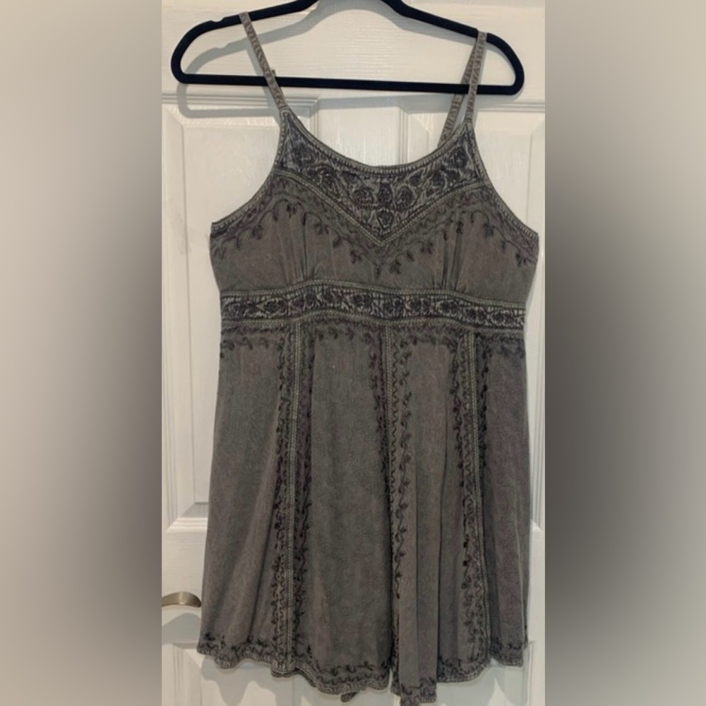 Sakkas Gray Smocked Dress